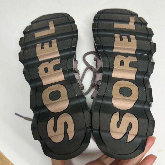 Sorel Kinetic Lace Sneaker in Purple Sage 7.5 - Picture 7 of 13